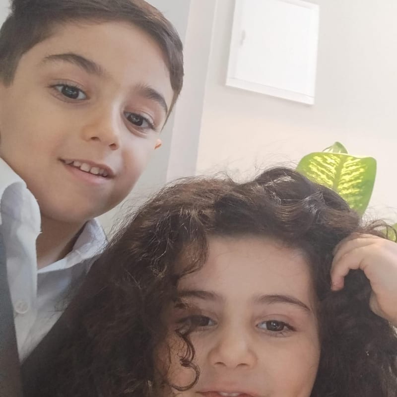 لحظة من البيت